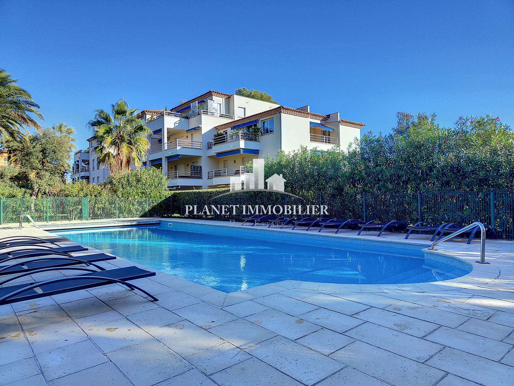 Vente Appartement 95m² 4 Pièces à Antibes (06160) - Planet Immobilier